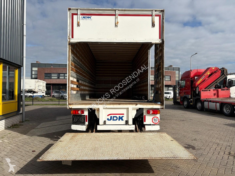 Kamion Volvo 250 + 12t + 6cyl + BOX 7.28 + EURO...