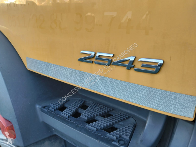 Mercedes  2543 truck