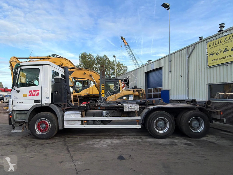 Kamion Mercedes 3344 Multilift - 6x4 - Big...