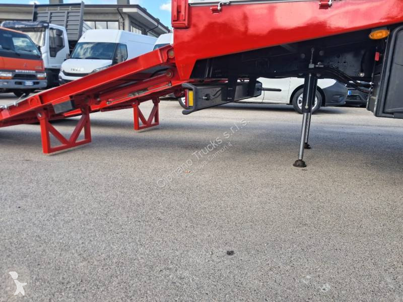 Kamion Iveco 260 E 36