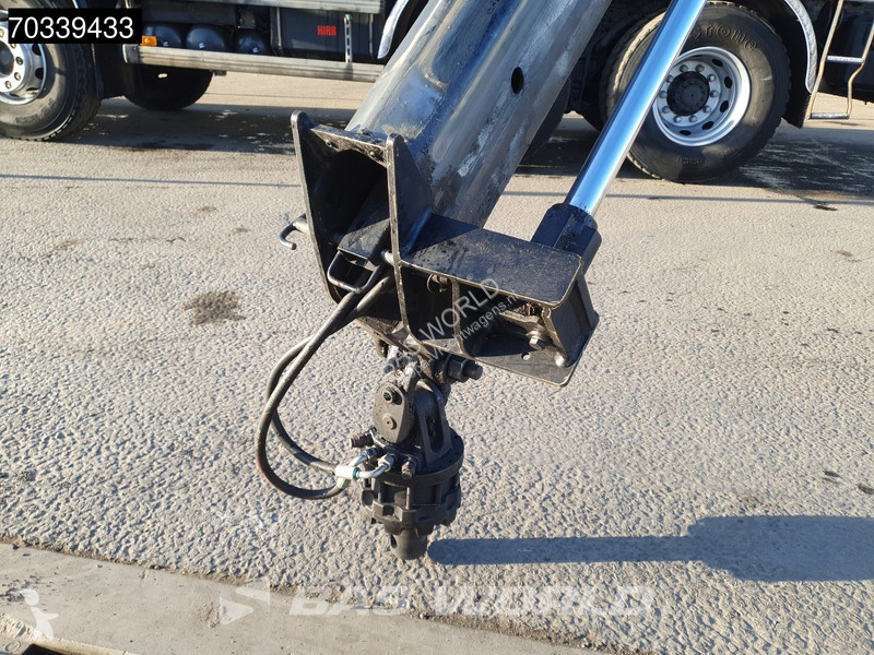 Kamion Volvo 460 8X4 HIAB 322EP-5 HIDUO Crane...