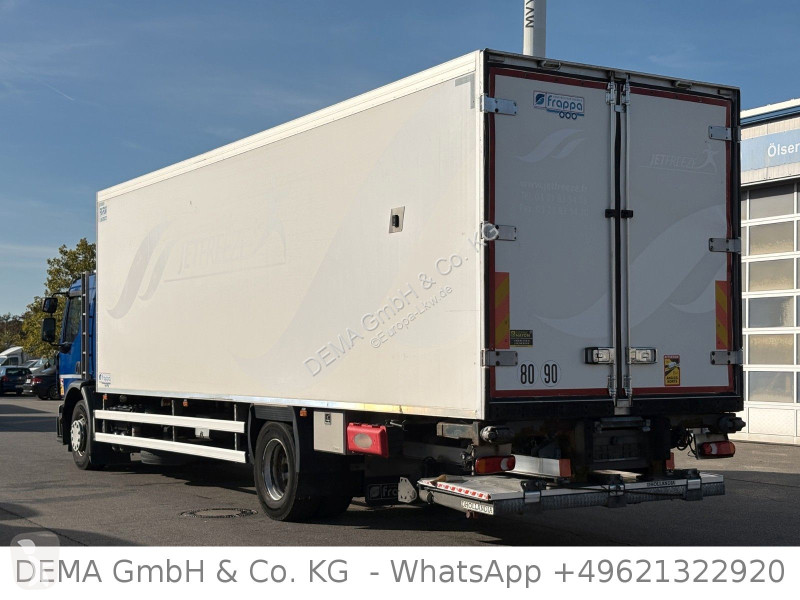Kamion Renault 320.19 D-Wide...