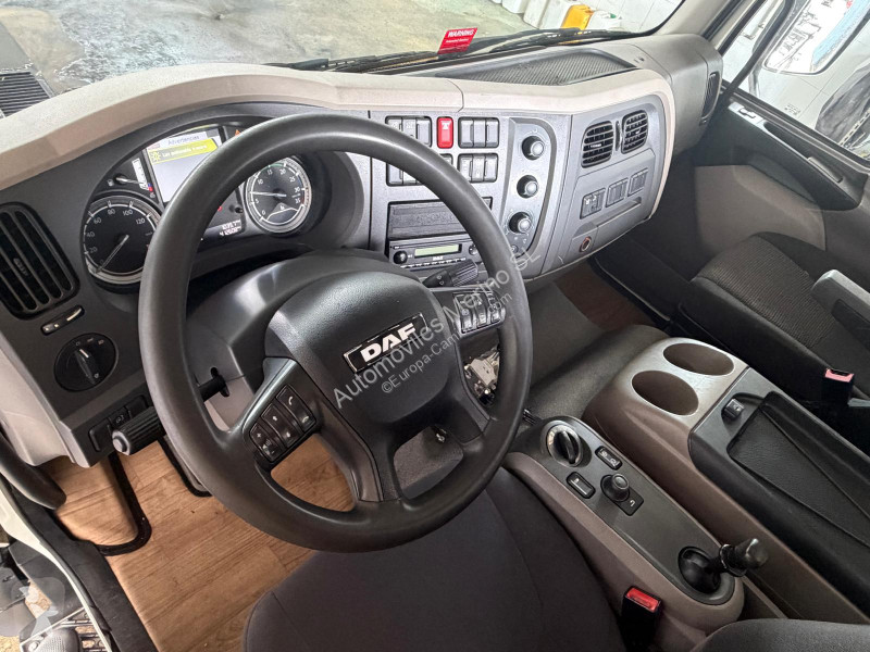 DAF LF 55.210 truck