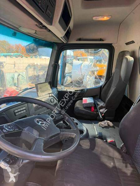 Kamion Mercedes 3240