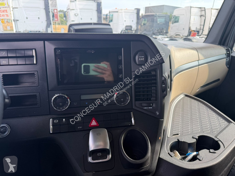 Mercedes  1851LS truck