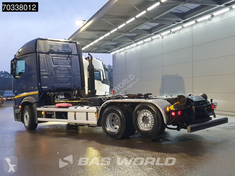 Mercedes 2542 6X2 HIAB XR21S59 containersystem...