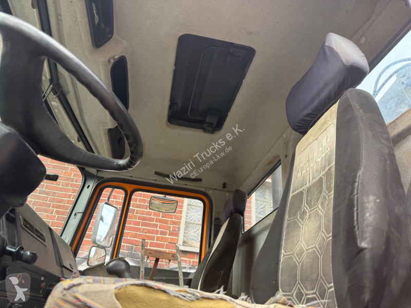 MAN  truck