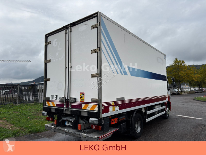 شاحنة DAF 210 FA  Fleischhacken ( MEAT )