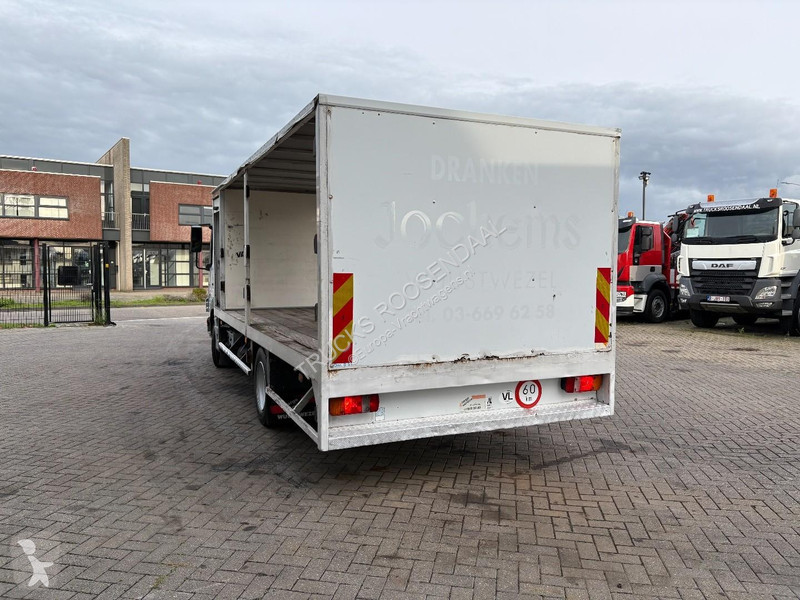 Vrachtwagen Mercedes 815 + MANUAL + spring