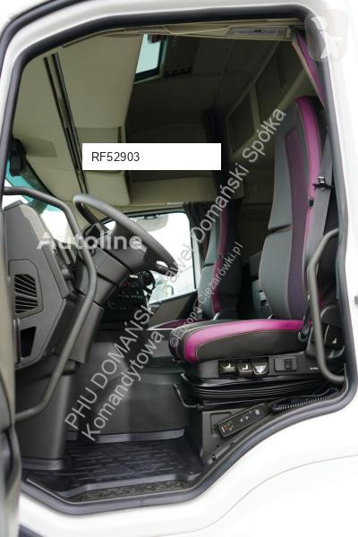 Kamión Volvo FM / 430 / ACC / E 6 / KONTENER +...