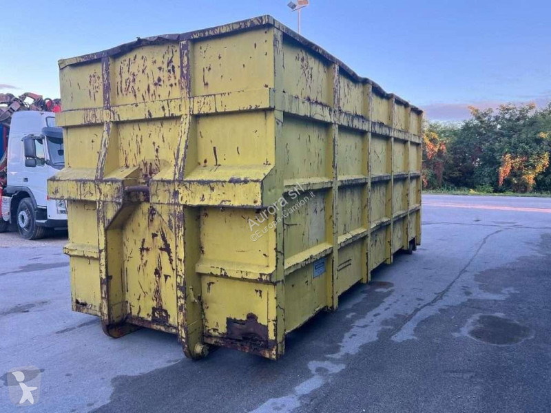 SCARRABILE USATO A CIELO APERTO Truck equipments