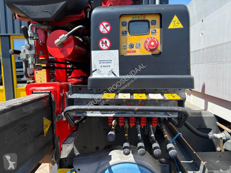 Kamion Iveco 140E21 + FASSI F 95 A 4x...