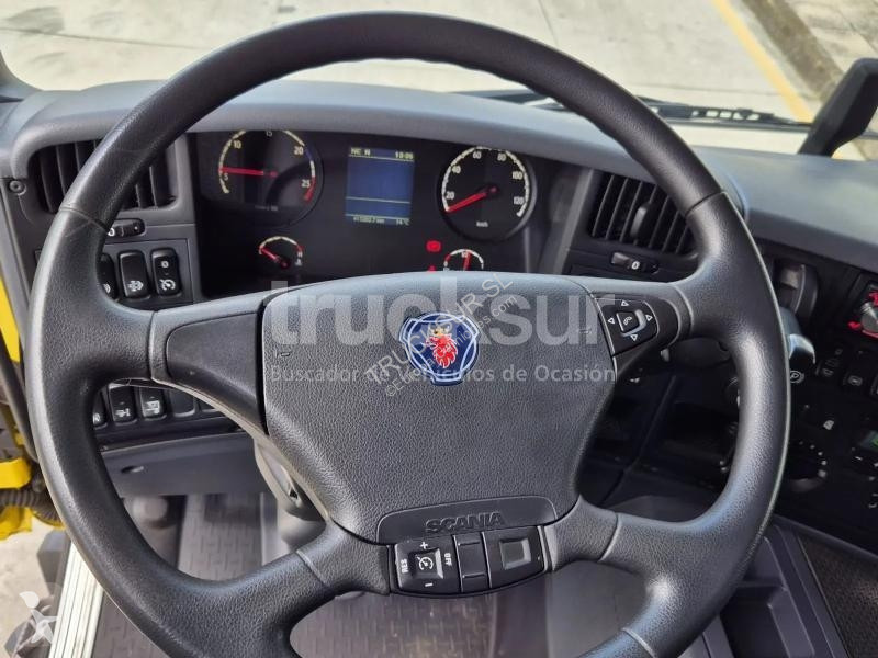 Scania P280 truck