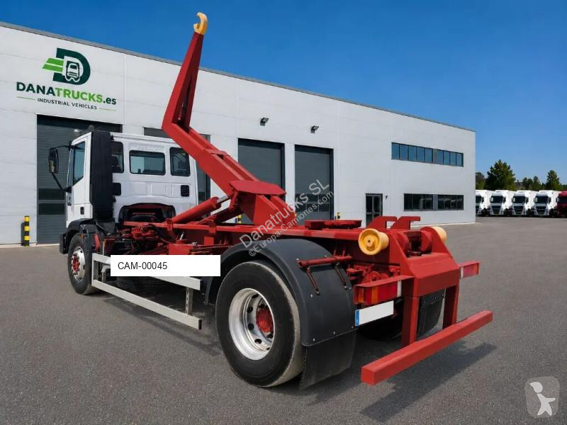 Iveco 180 E 28 tector truck