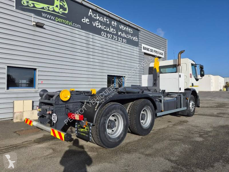 Renault 320 truck