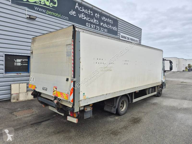 شاحنة Iveco 120 EL 18