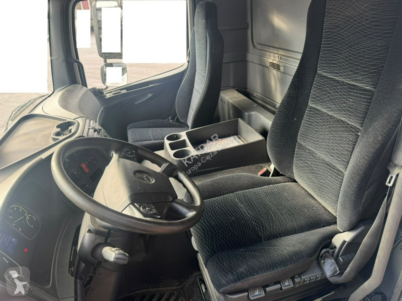 Teherautó Mercedes 1224 Euro 6 kontener 18...