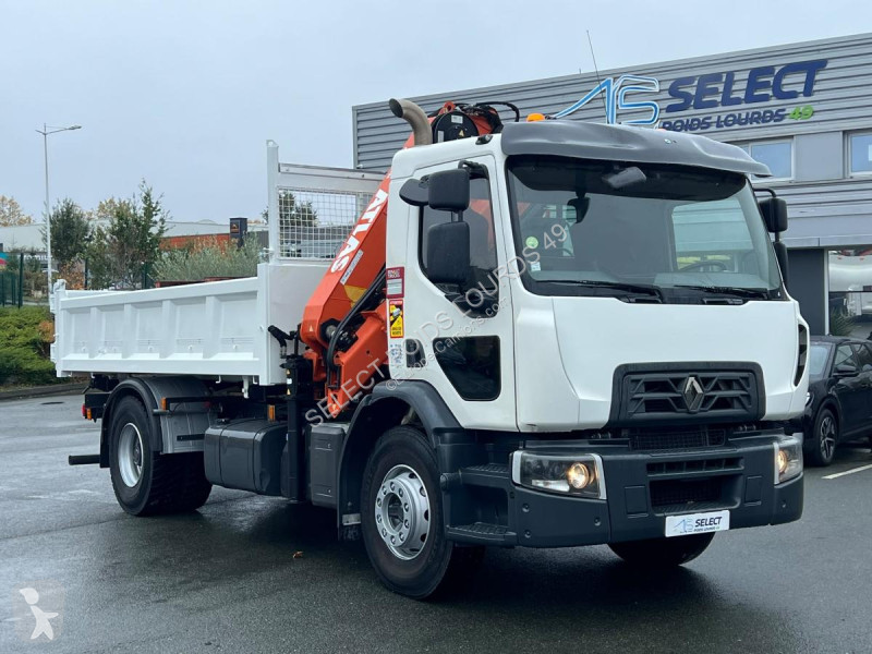 شاحنة Renault 320