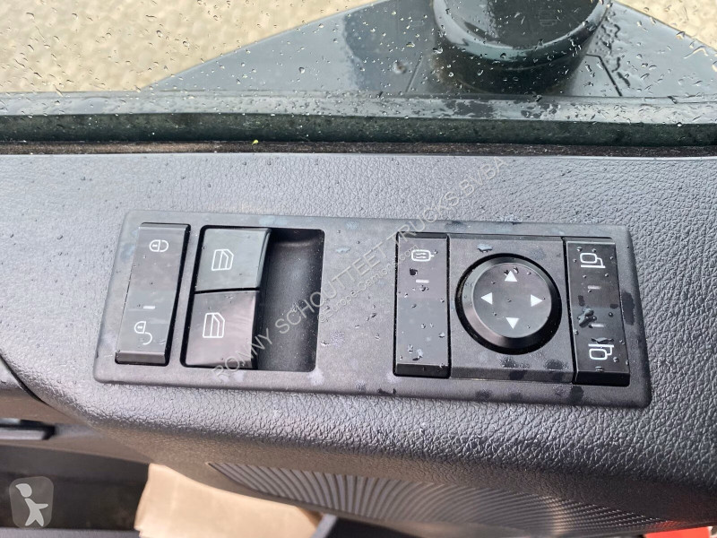 Kamion Mercedes 3243 K
