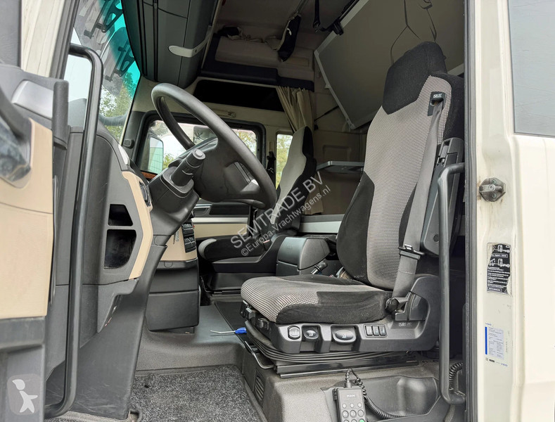 Vrachtwagen MAN ONLY 784.000 KM FULL AIR ISO...