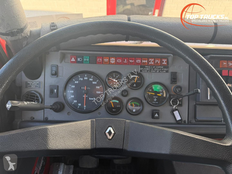 Vrachtwagen Renault M 210 4x4 4x4 - 3,500 liter...
