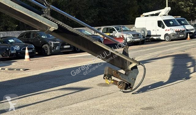 Teherautó Renault DESTINÉ À L'EXPORT 420 dci...