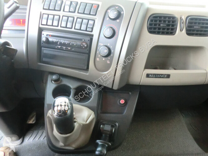 Vrachtwagen Renault Midlum 220 DXi 4x2 Midlum...