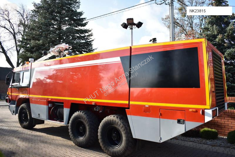 Kamion Sides VMA CS Fire Truck Crashtender Airport