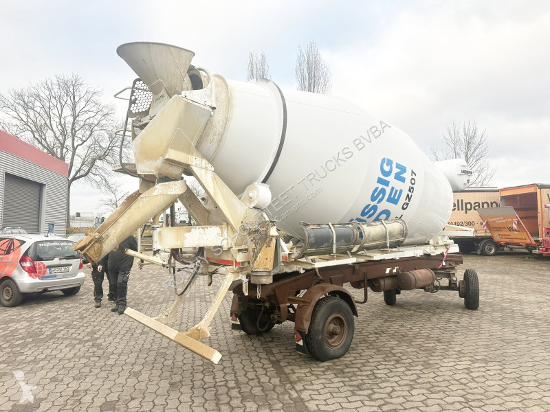 شاحنة Liebherr HTM 904F Betonmischaufbau 9m³...