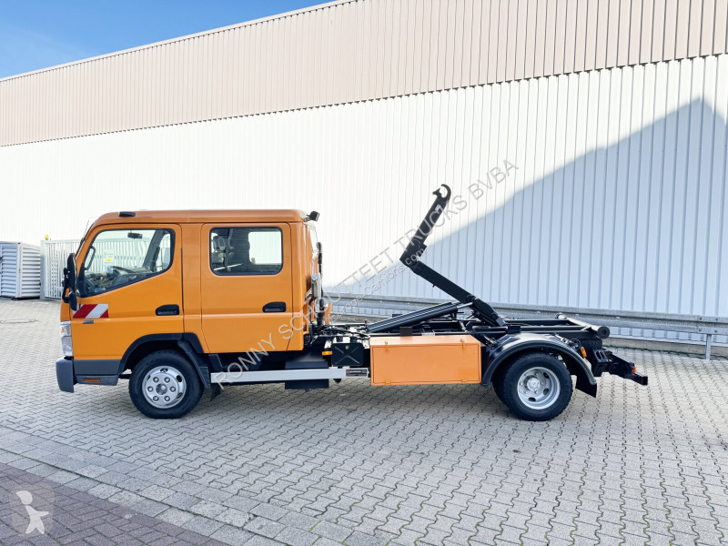 Kamion Mitsubishi Canter Fuso 6C15D 4x2 Doka...