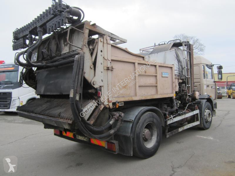 Obras públicas rodoviárias Renault 270 G