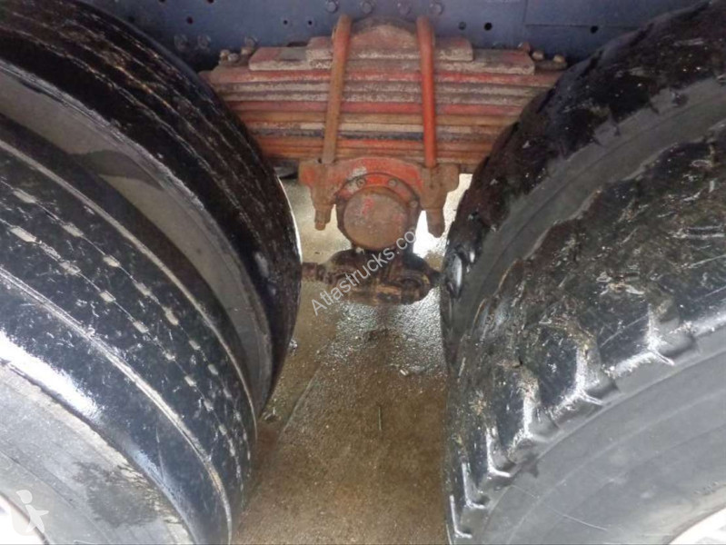 Camião MAN 6X4