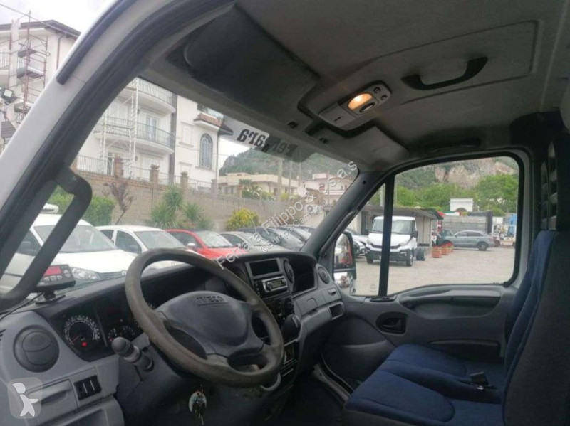 Грузовик Iveco 60C18