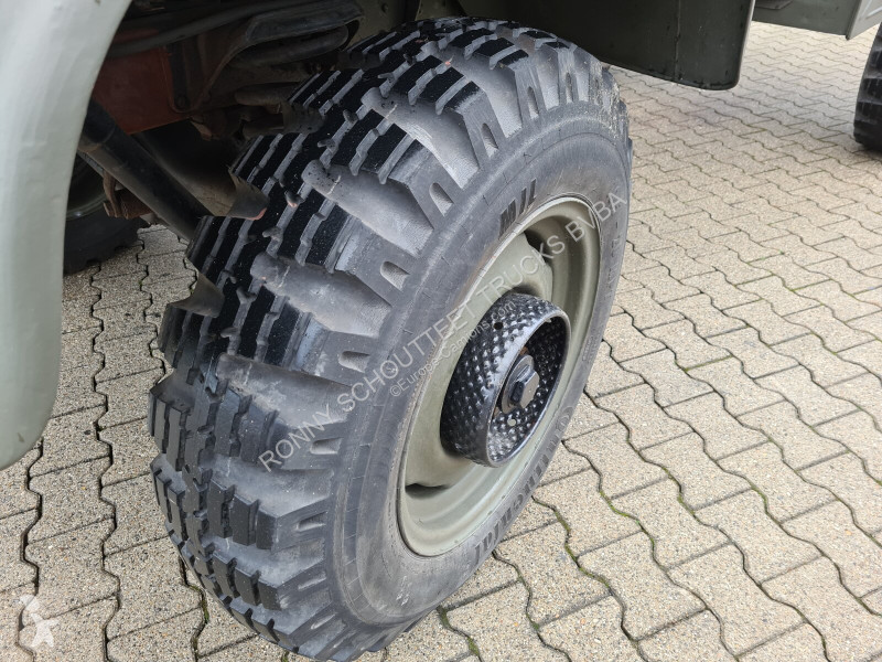 Kamion Unimog 404 4x4 S Cabrio 404 4x4 S...