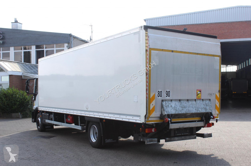 شاحنة Iveco 140-190 E6 Koffer 8 m Klima LBW 1500Kg