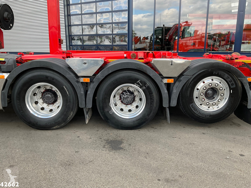 Kamion Volvo FM  8x4 TRIDEM Euro 6 32 Tonmeter...