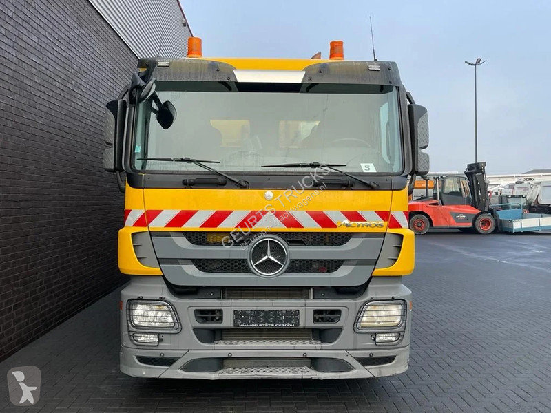 Camion Mercedes 3248 8X4 TRIDEM MTS DINO 12...