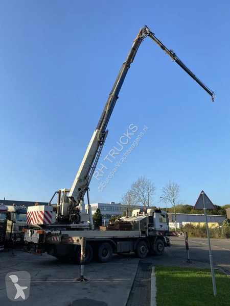 Kamion Volvo F 12 8X4 + CORMACH 0 CRANE - 8.642...