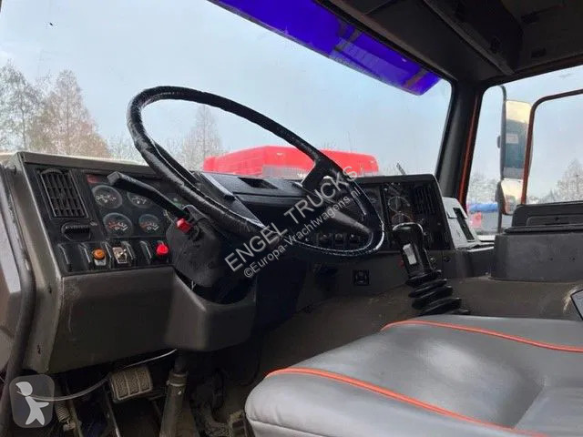 Camion Volvo 12380 6x6 FULL STEEL SUSPENSION...