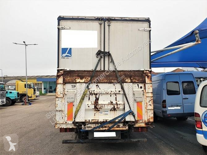 Camion Mercedes