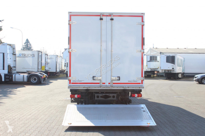 Camion Mercedes 1221 E6 TK T-800 R Strom Türen+LBW