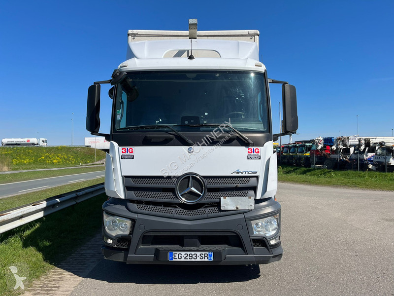 Lastbil Mercedes 1836 4x2