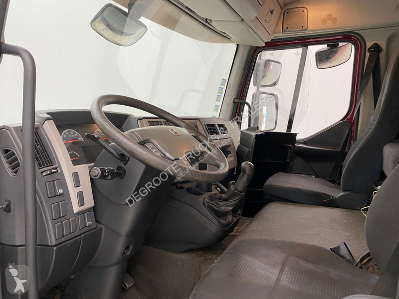 Kamion Volvo FL 240