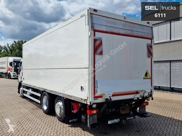 Lastbil Renault D wide / Ladebordwand / Getränke