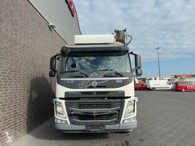 Kamion Volvo 8X4 + STETTER 9 M3 MIXER/MISCHER +...