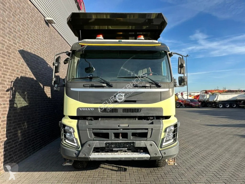 Kamion Volvo 540 10X4 10X4 HEAVY DUTY MINING KH...