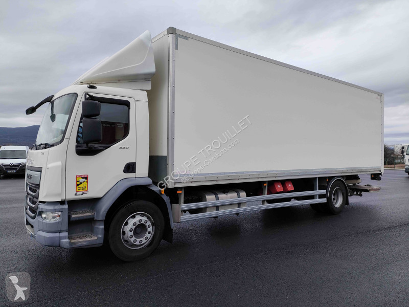 Camion DAF 19 TONNES 320 CV HAYON PORTE RELEVANTE