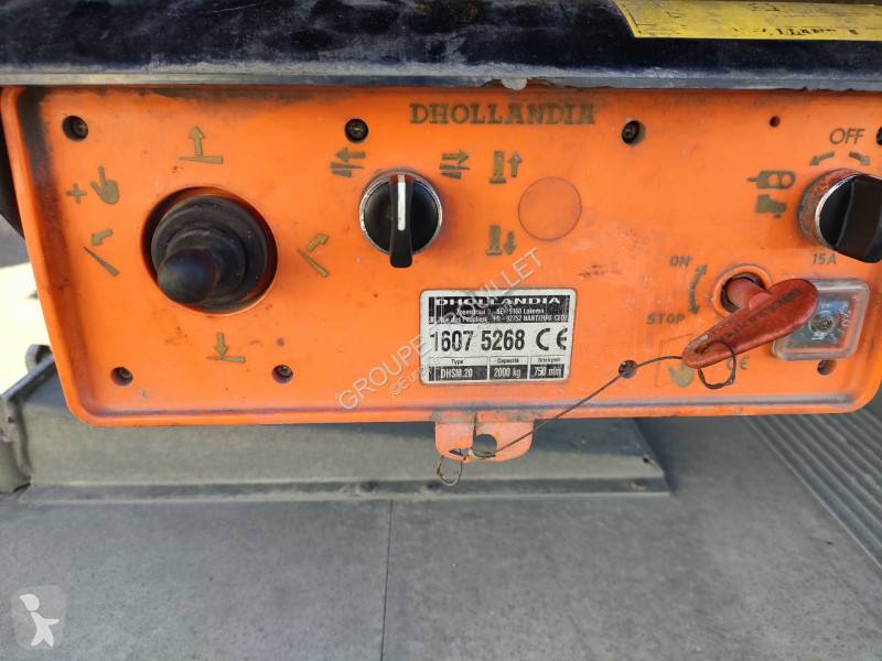شاحنة DAF 19 TONNES 280 CV HAYON PORTE RELEVANTE