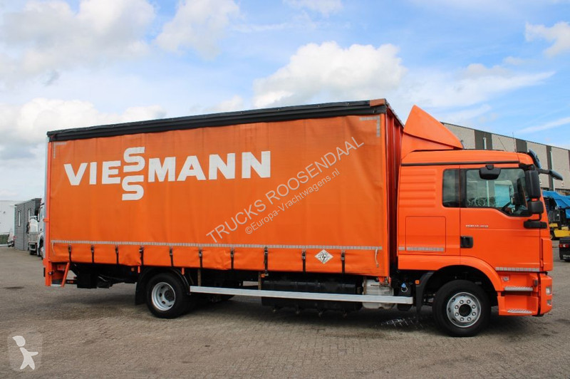 Kamion MAN 12.250 + EURO 6 + manual + LIFT + BE...