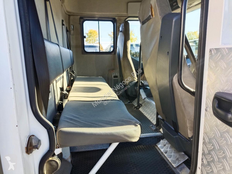 Kamion Renault 320 dxi auto ecole